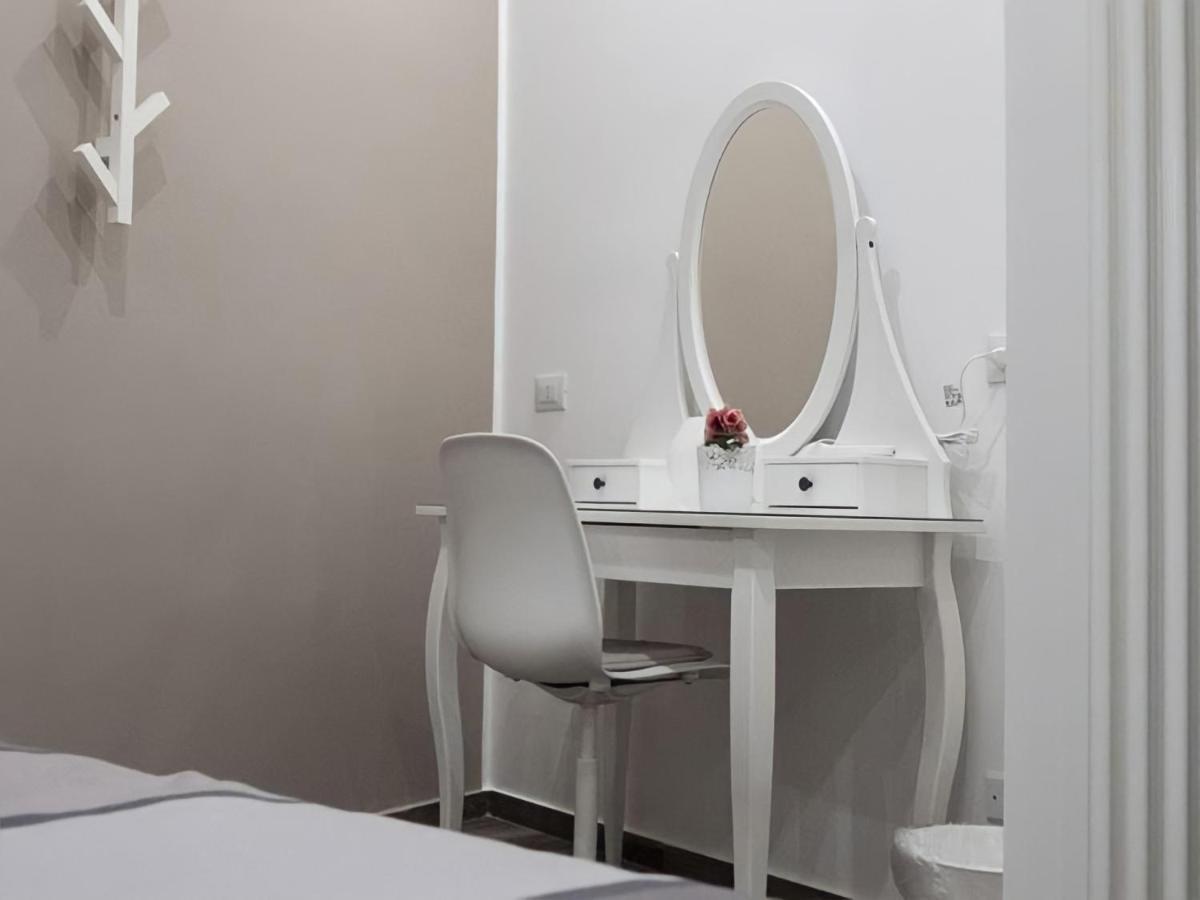 Garibaldi Rooms 29 - Piazza Marina A Palermo - In Pieno Centro. Exteriér fotografie