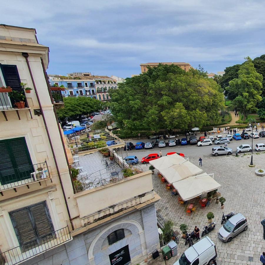 Garibaldi Rooms 29 - Piazza Marina A Palermo - In Pieno Centro. Exteriér fotografie